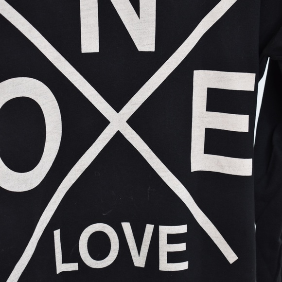 One Love long sleeve - Picture 2 of 4